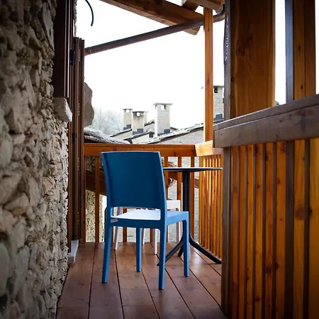 Apartament Altestanzeostana Ostana